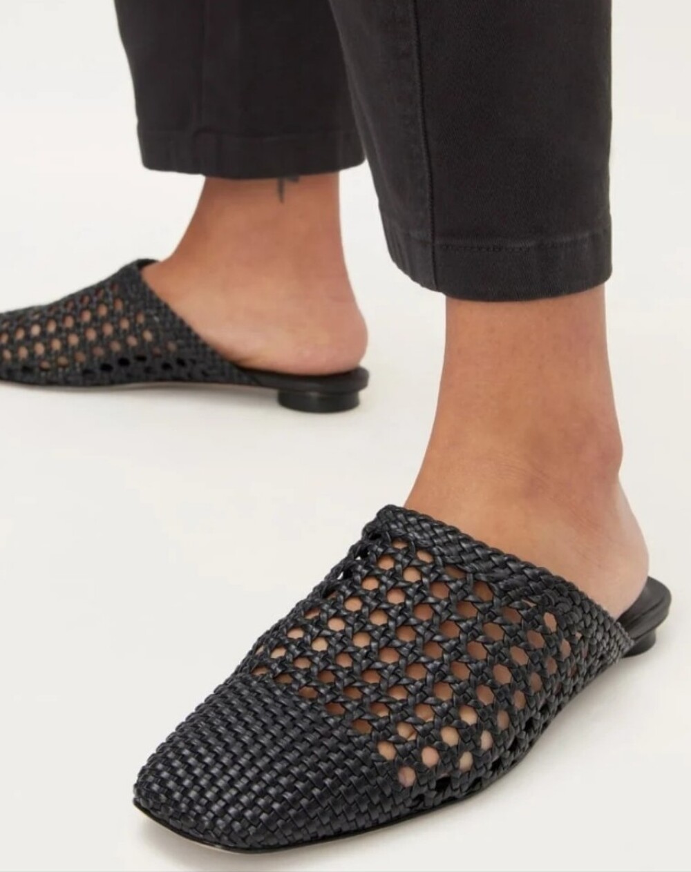 Everlane Women's Slip Ons Sandals The Day Mules Black Y2K Cottagecore Vintage In